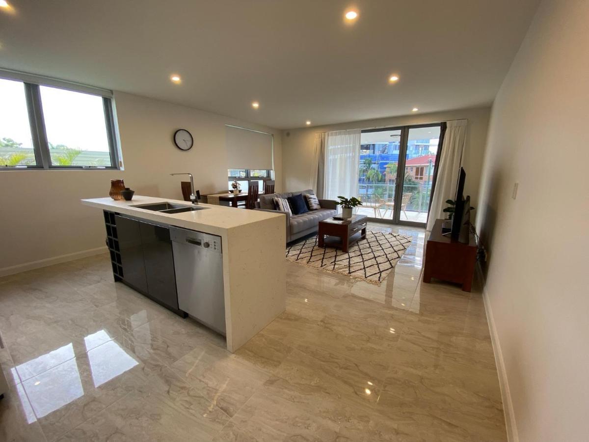 Serenity Surfers Paradise غولد كوست المظهر الخارجي الصورة