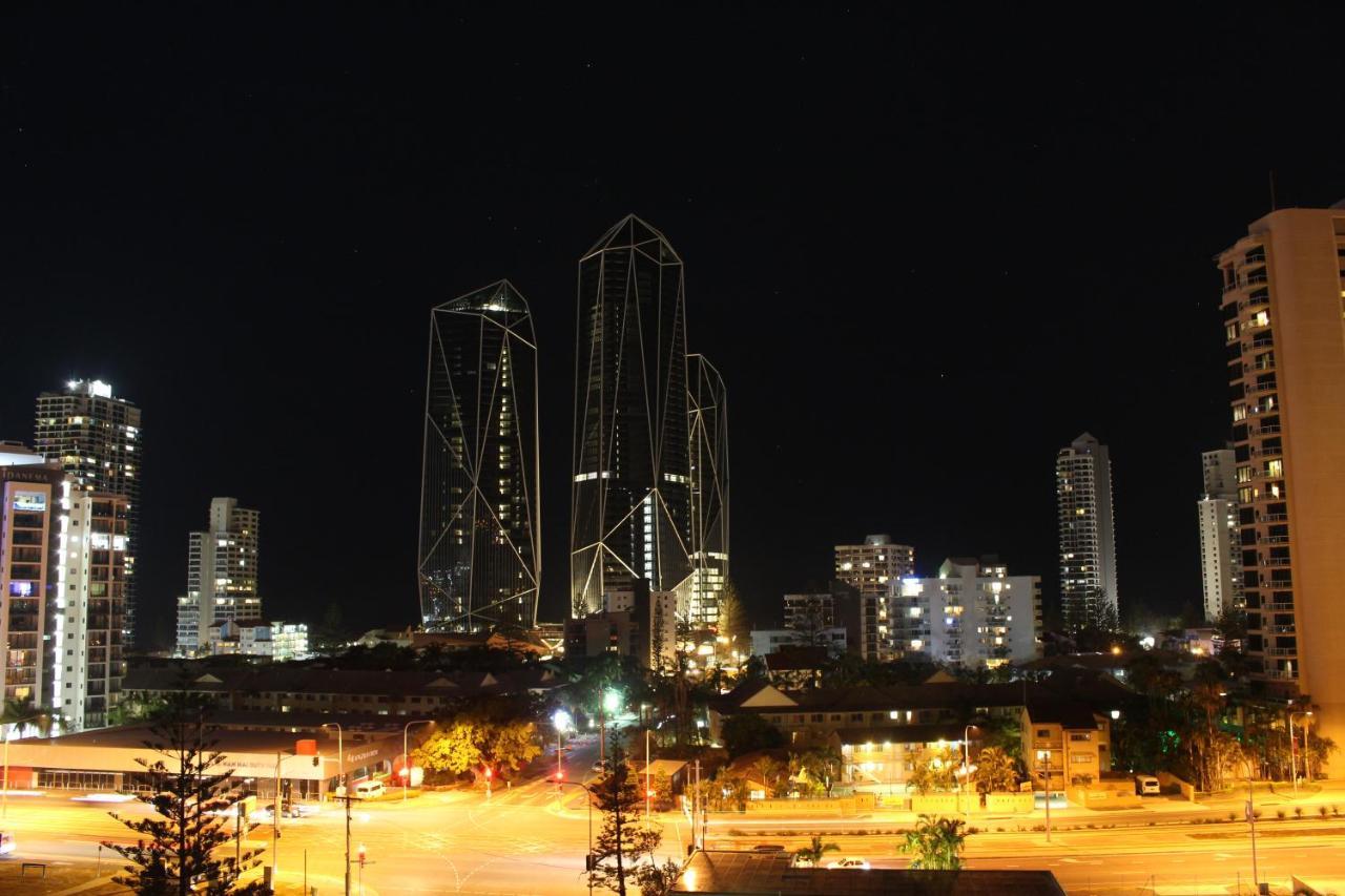 Serenity Surfers Paradise غولد كوست المظهر الخارجي الصورة
