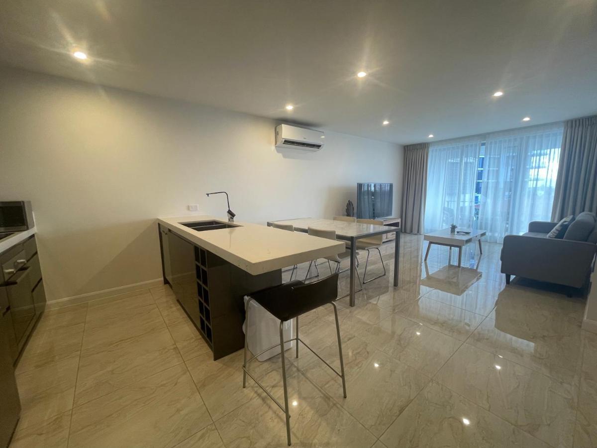 Serenity Surfers Paradise غولد كوست المظهر الخارجي الصورة